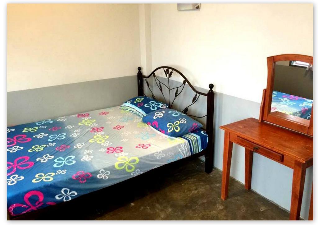 كوالالمبور The Original Backpackers Travellers Inn الغرفة الصورة